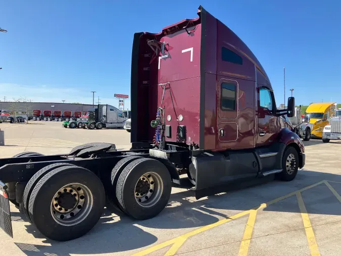 2021 Kenworth T680