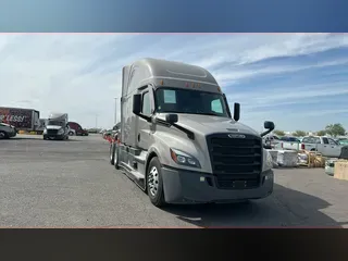 2024 Freightliner Cascadia 126