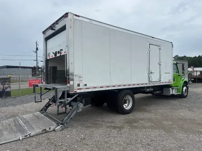 2020 FREIGHTLINER/MERCEDES M2 106
