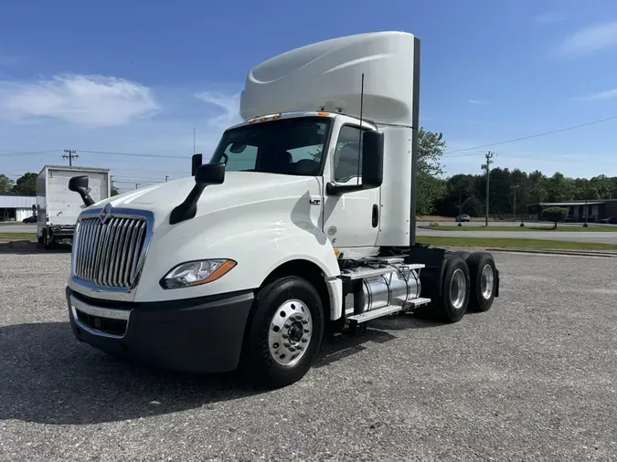 2020 International LT625
