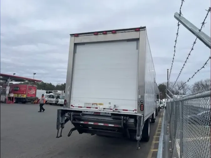 2019 NAVISTAR INTERNATIONAL 4300