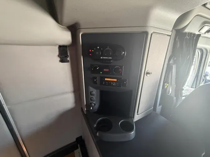 2023 Peterbilt 579