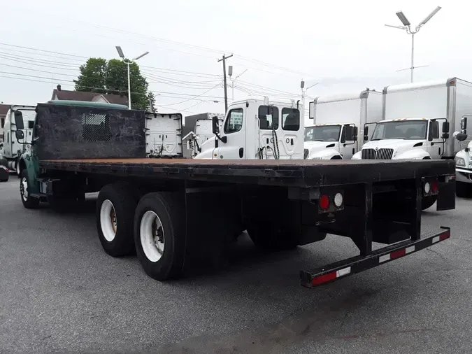 2015 FREIGHTLINER M2 106