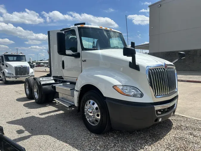 2020 International LT625