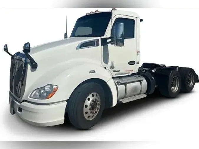 2022 Kenworth T68007d881e1bab3c02a7045e02cd0d2c335