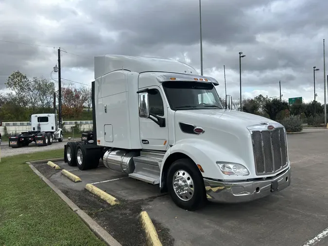 2020 Peterbilt 579