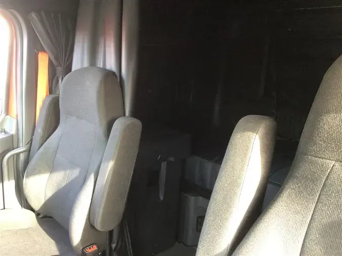 2023 FREIGHTLINER CA12607de1c4f7d0247bbab1de31b390287d8