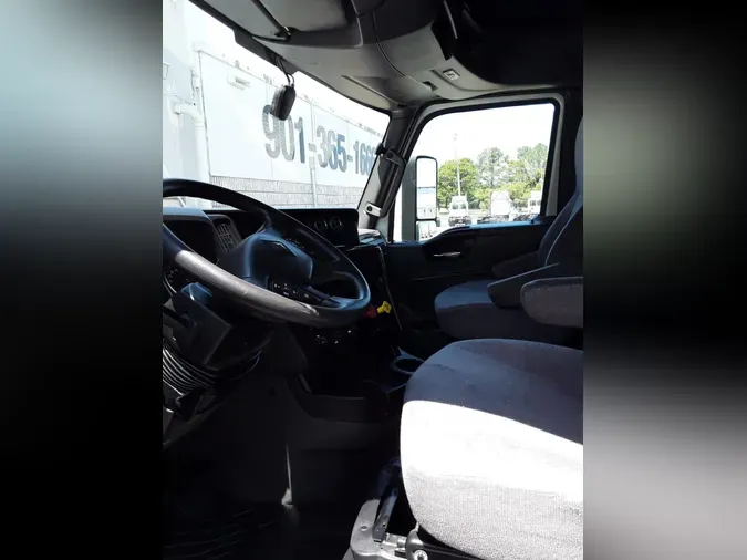 2019 NAVISTAR INTERNATIONAL LT625 SLPR CAB