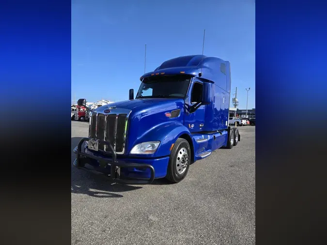 2022 Peterbilt 579