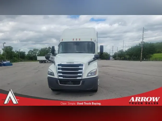 2020 FREIGHTLINER CA126