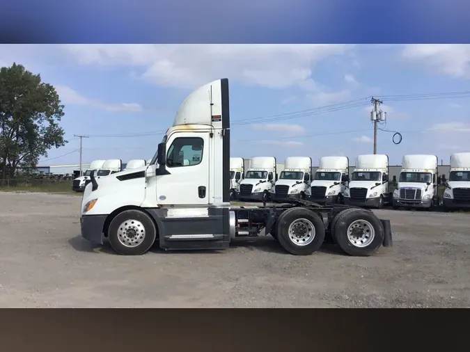 2020 Freightliner Cascadia 12607eb5649ee6e5372d0cbaa2ec600315a