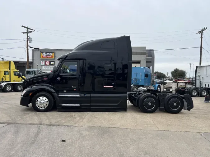 2023 Peterbilt 579