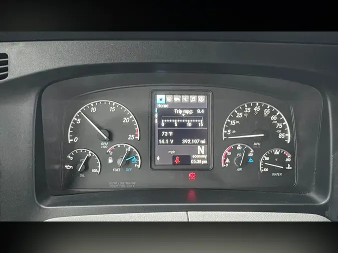 2022 Freightliner Cascadia 126