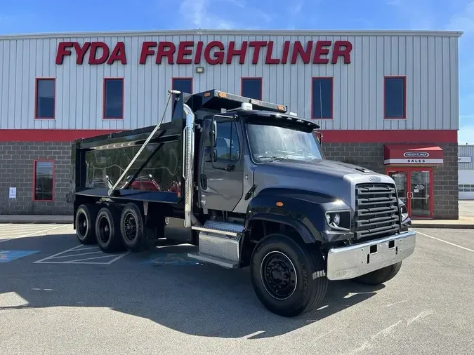 2025 Freightliner 114SD PLUS