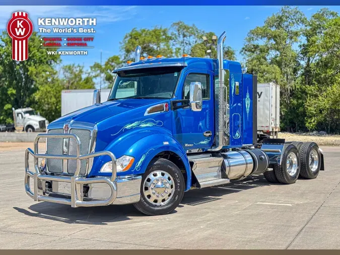 2021 KENWORTH T68007ffcbf59299122ea8477a1b132730d2