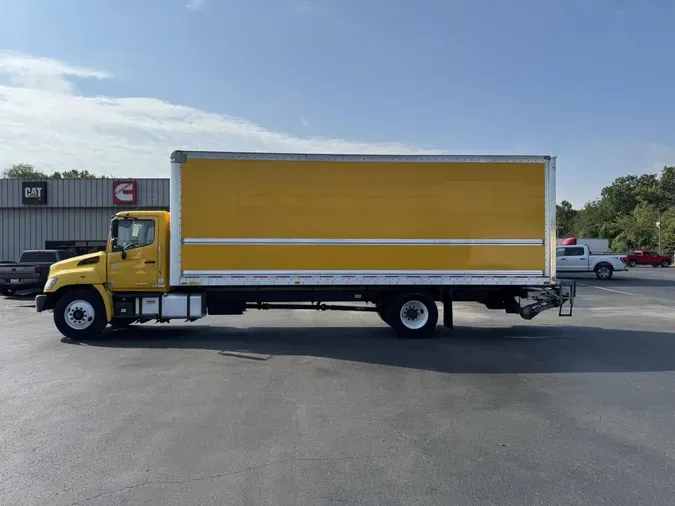 2020 Hino 338