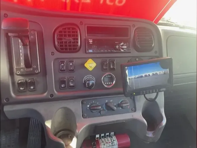 2018 FREIGHTLINER/MERCEDES M2 106