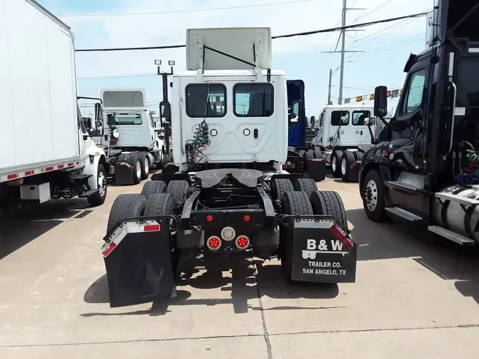 2019 FREIGHTLINER CASCADIA 125