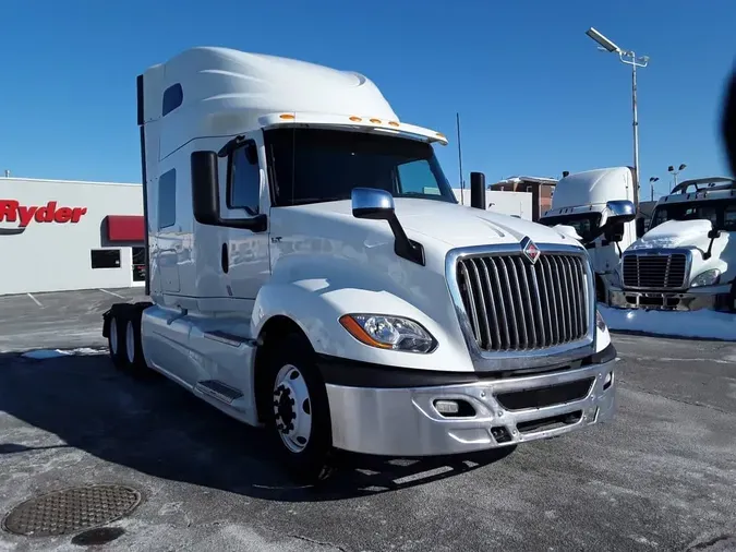 2020 NAVISTAR INTERNATIONAL LT625 SLPR CAB
