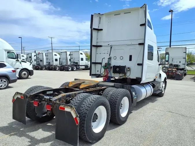 2019 NAVISTAR INTERNATIONAL LT625 SLPR CAB080b39fa0e9b0520084258d95653b398