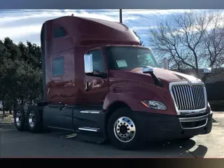 2022 INT LT625 6x4