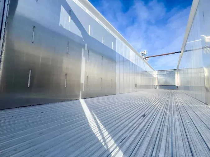 2026 MAC MOVING FLOOR