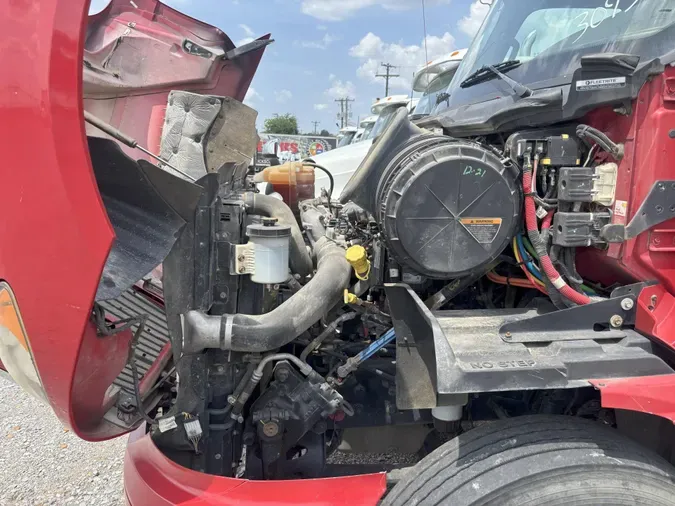 2019 International RH613