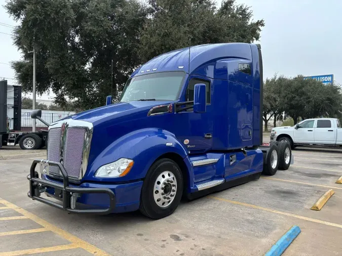 2021 Kenworth T680