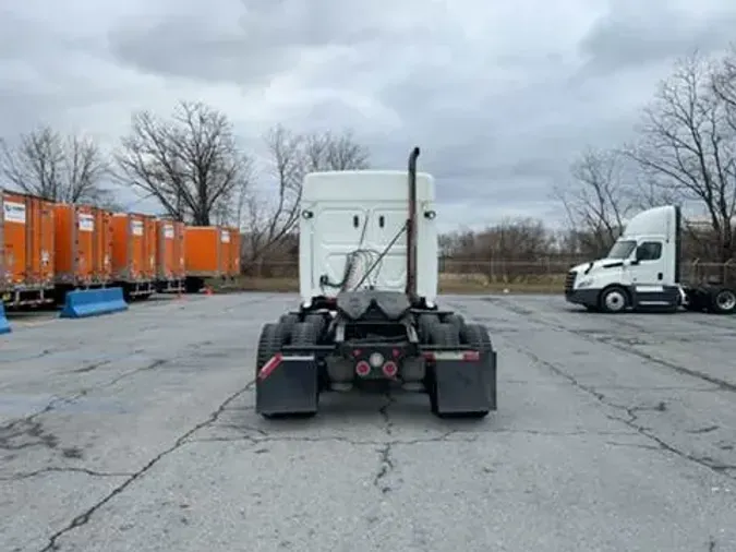 2020 Freightliner Cascadia