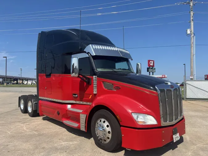 2020 Peterbilt 579