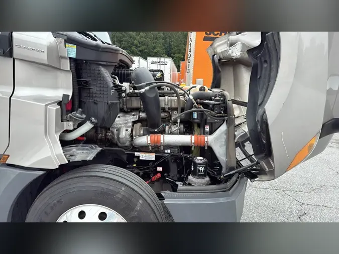 2021 Freightliner Cascadia