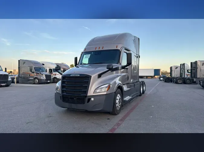 2024 Freightliner Cascadia 1260820c0f07d1a8dc9cc4f870634b1b63d