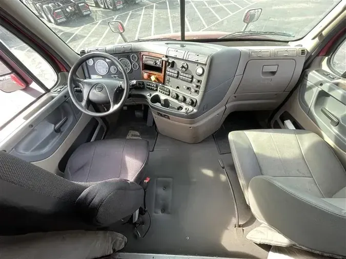 2019 FREIGHTLINER CASCADIA