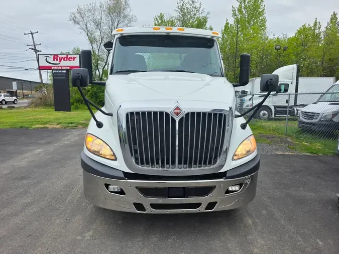 2019 NAVISTAR INTERNATIONAL RH613 DAYCAB S/A0831103850f31095a7169cf9c11fe8af