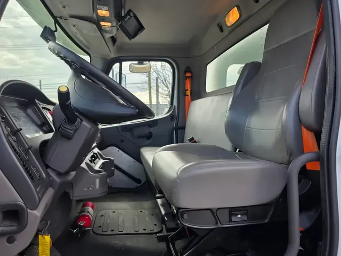 2019 FREIGHTLINER/MERCEDES M2 1060834f97f1393b82d4f9fd7f879c1eecb