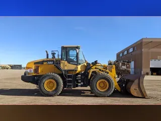 2013 Komatsu WA380-7