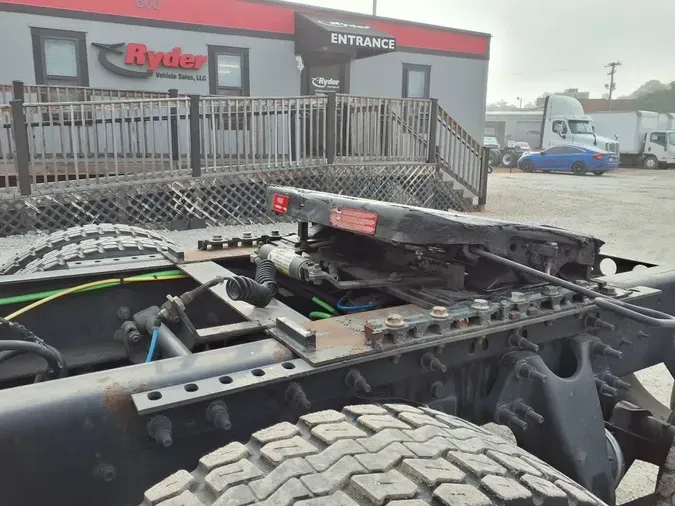 2018 NAVISTAR INTERNATIONAL LT625 DAYCAB T/A083bc2096994186ce2c69fe785ba71ad