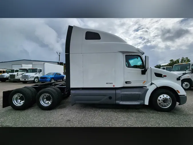 2021 Peterbilt 579