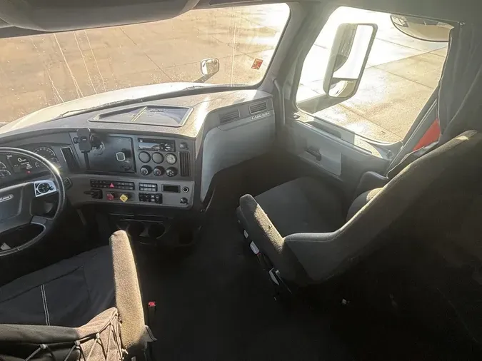 2020 Freightliner New Cascadia 126