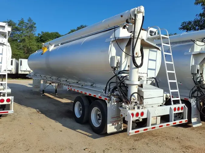 2014 LEDWELL BODY CO 42/102/162 TANKER