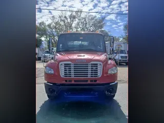 2020 FREIGHTLINER/MERCEDES M2 106