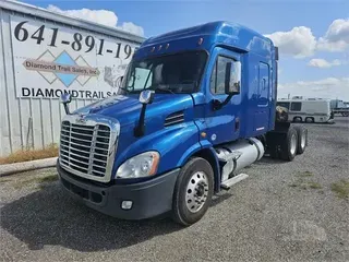 2018 FREIGHTLINER CASCADIA 113