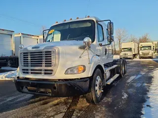 2016 FREIGHTLINER/MERCEDES M2 112