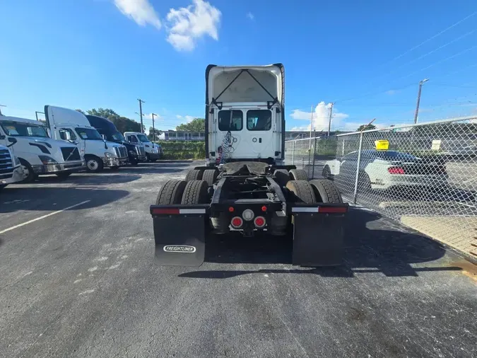 2018 FREIGHTLINER NEW CASCADIA PX12664