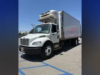 2019 FREIGHTLINER/MERCEDES M2 106
