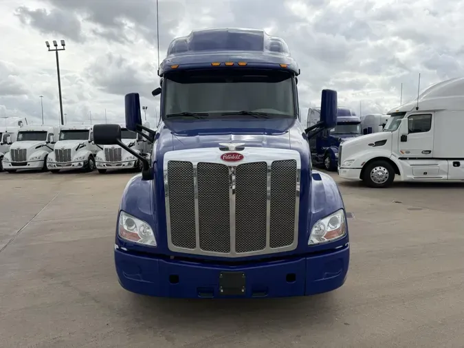 2022 Peterbilt 579084c97ae7c986170c6ac1cfeac7412c7