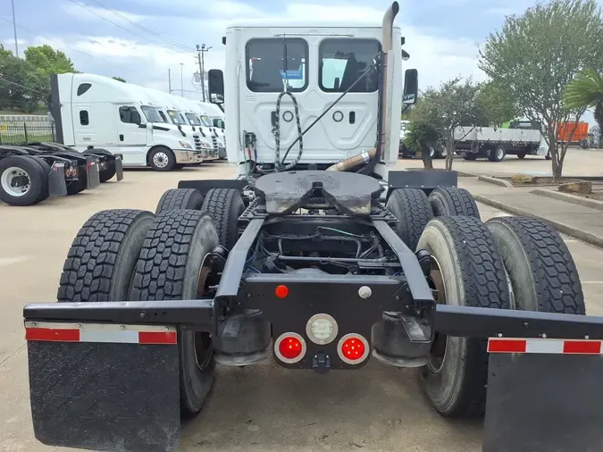 2020 FREIGHTLINER/MERCEDES CASCADIA 125084d7c22e3e837cbf320c81a1071b04d
