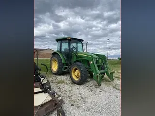 2009 John Deere 5075M