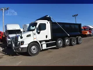 2018 FREIGHTLINER CASCADIA 113