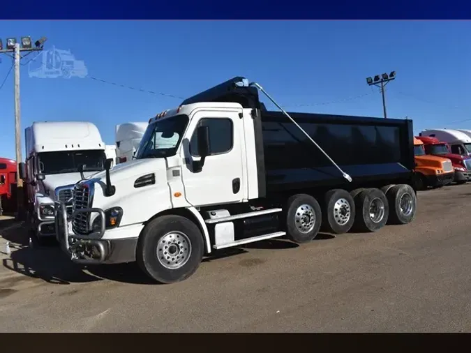 2018 FREIGHTLINER CASCADIA 113084f3dbeadadf7bd0f2ac422ffea34dd